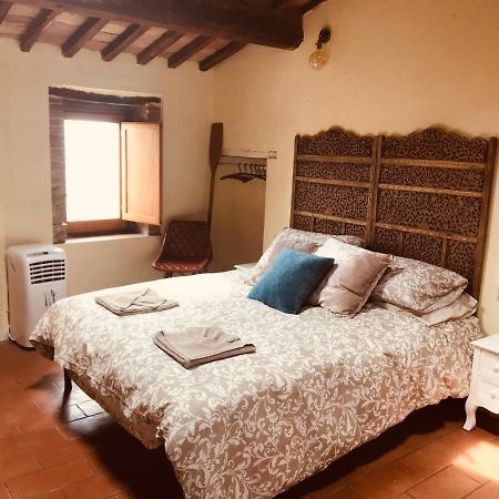 Fireflies Apartment Monte Petriolo Екстериор снимка
