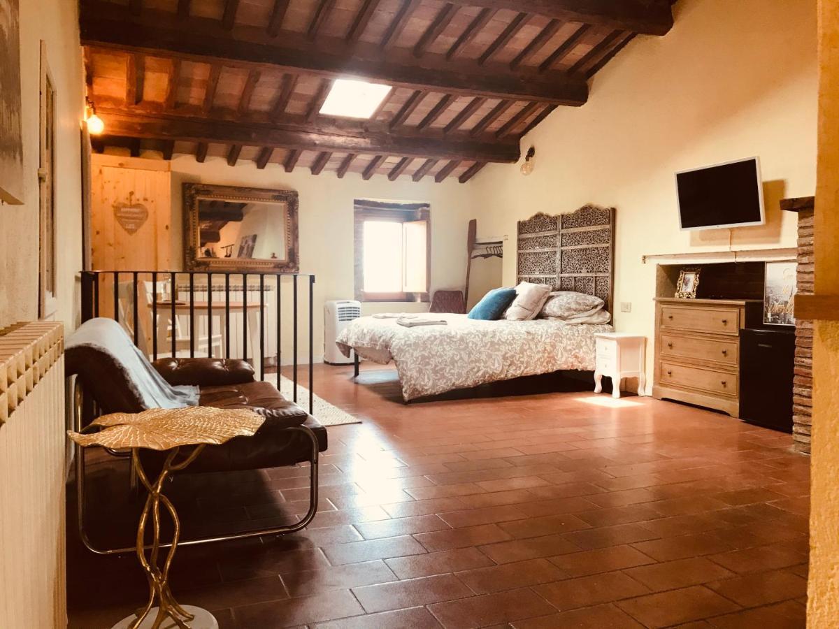 Fireflies Apartment Monte Petriolo Екстериор снимка