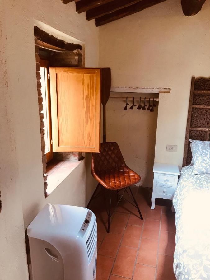 Fireflies Apartment Monte Petriolo Екстериор снимка