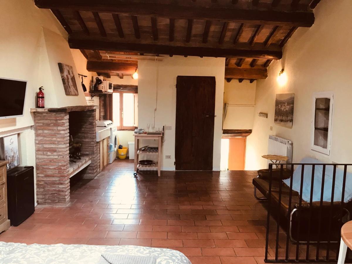 Fireflies Apartment Monte Petriolo Екстериор снимка