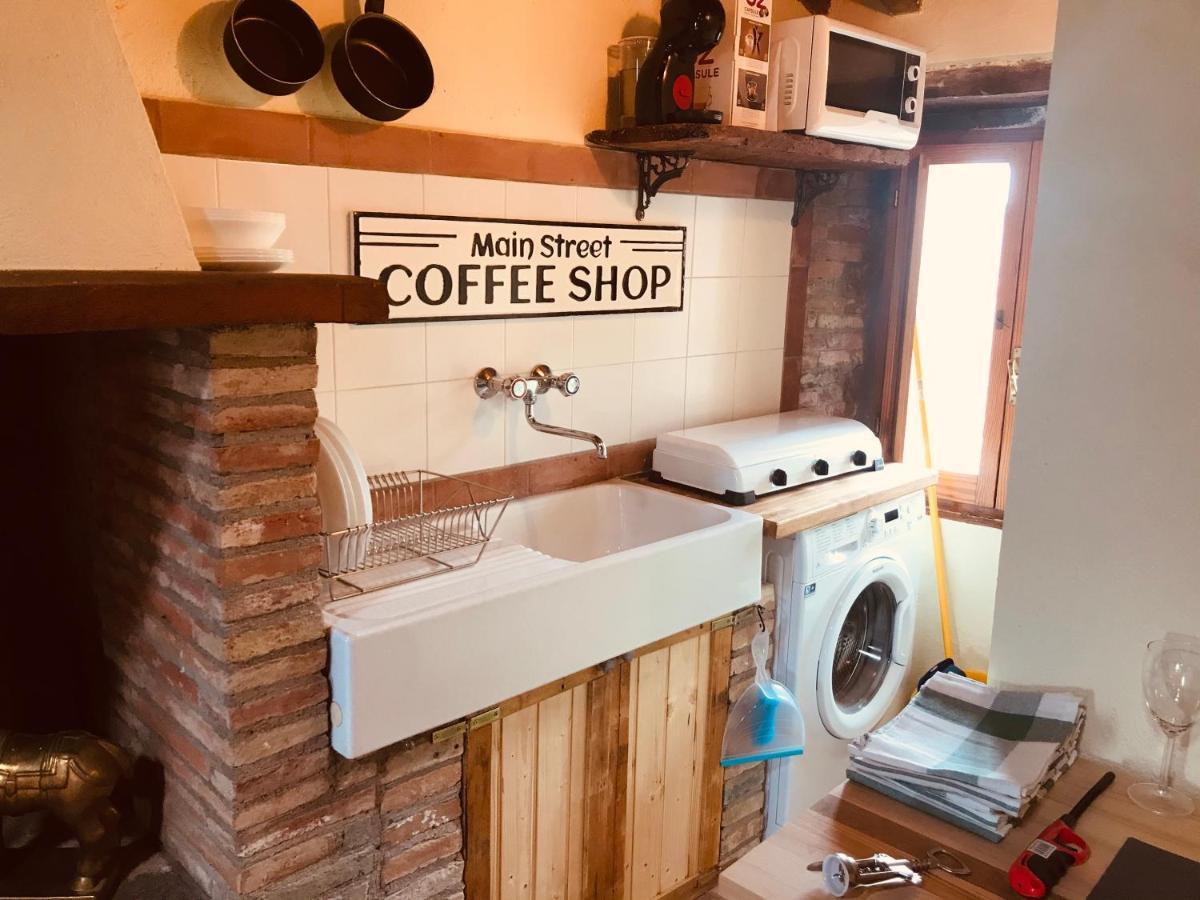 Fireflies Apartment Monte Petriolo Екстериор снимка
